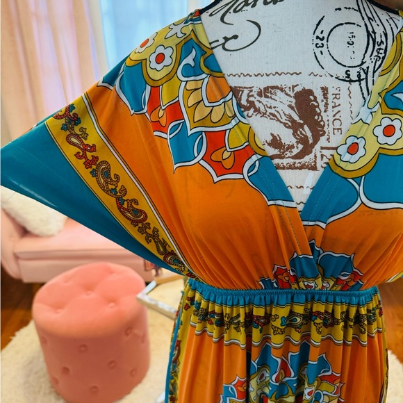 Beautiful & vibrantly colored maxi dress. Fit a size 12 thru 16. One of a kind! - Picture 2 of 6